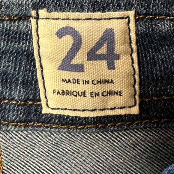 Women's We The Free Jeans 24 x 32 - Picture 6 of 8